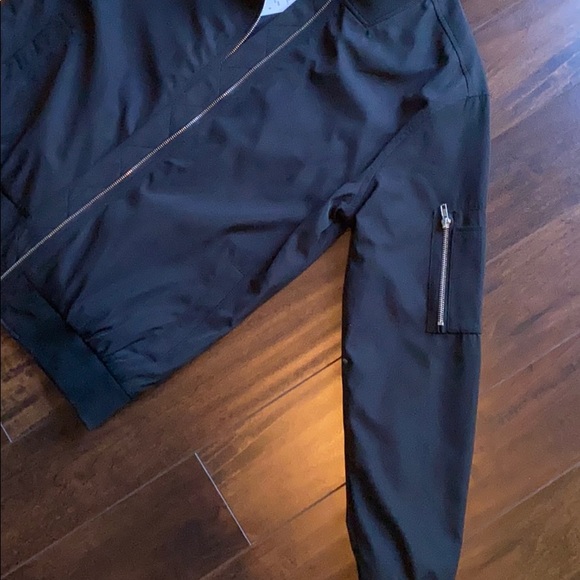 Black Forever21 Bomber Jacket - Picture 5 of 6